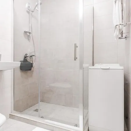 Vip Blue Whale Apartment Odessa
